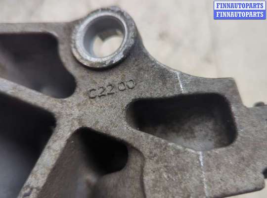 купить Кронштейн полуоси на Opel Vivaro 2014-2019