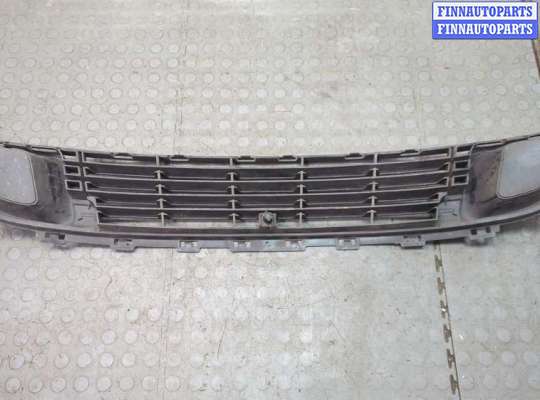 купить Заглушка (решётка) бампера на Citroen C5 2008-2017