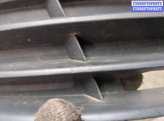 купить Заглушка (решётка) бампера на Volkswagen Passat 6 2005-2010