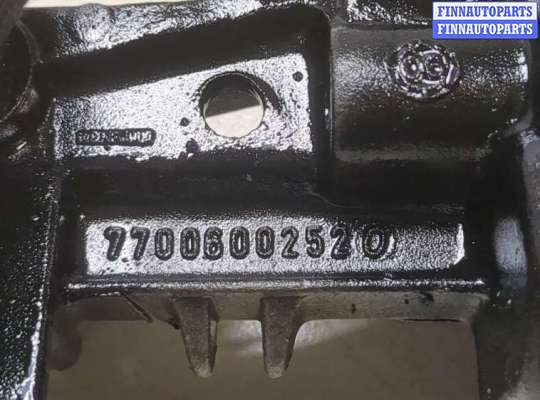 купить Насос масляный на Opel Vivaro 2001-2014