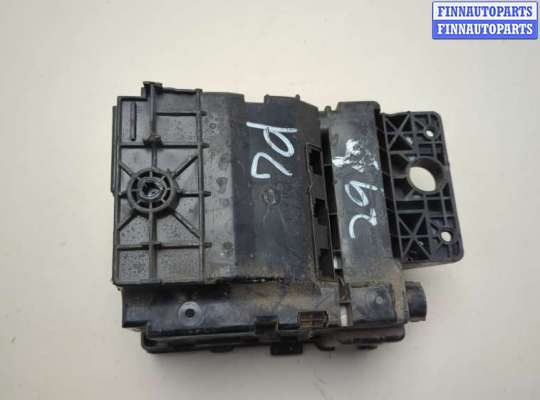 купить Блок предохранителей на Infiniti QX56 2004-2010