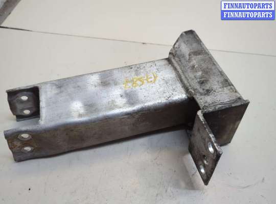купить Кронштейн усилителя бампера на BMW X3 E83 2003-2010