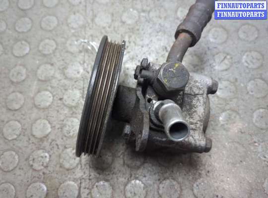 Насос гидроусилителя руля (ГУР) NS969137 на Nissan Almera Tino
