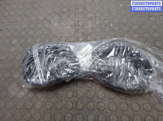 купить Уплотнитель на Audi A6 (C7) 2011-2018