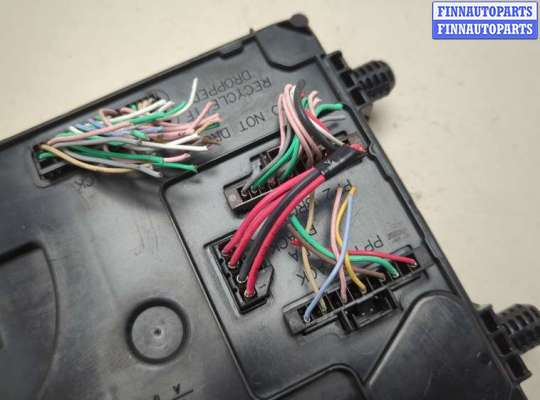 купить Блок управления бортовой сети (Body Control Module) на Renault Laguna 3 2007-2025