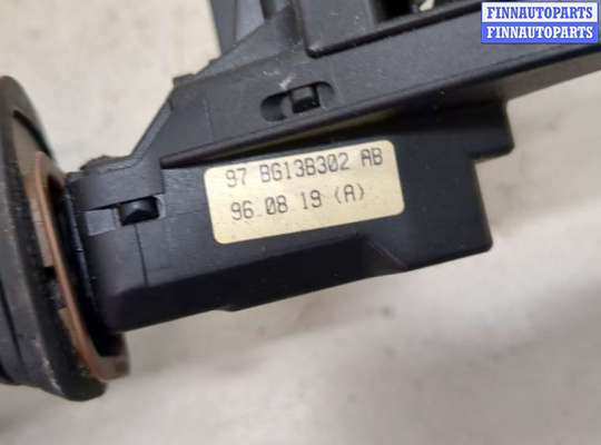 купить Переключатель поворотов на Ford Mondeo 2 1996-2000