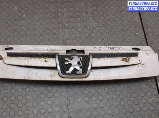 Решетка радиатора PG1248804 на Peugeot Partner 2002-2008