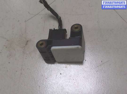 купить Датчик удара на BMW 3 E90, E91, E92, E93 2005-2012