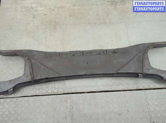 купить Жабо под дворники (дождевик) на BMW 3 E90, E91, E92, E93 2005-2012