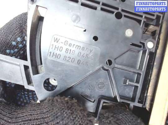Блок управления печкой на Volkswagen Golf III (1H)