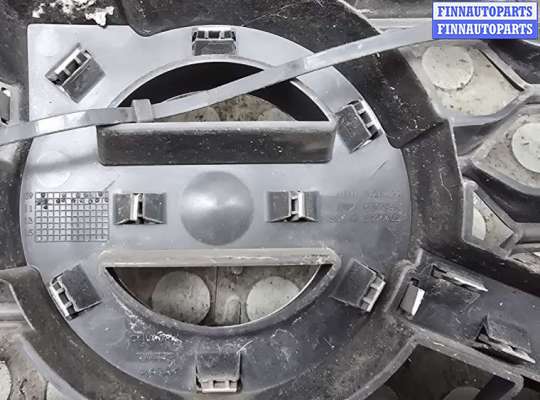 купить Заглушка (решётка) бампера на Volvo C30 2006-2013