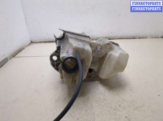 Бачок омывателя на Volvo S80 I (TS, XY)