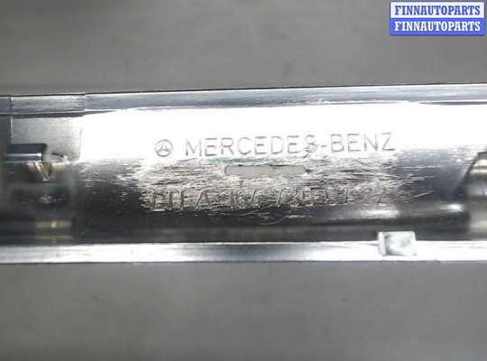 купить Накладка декоративная (Двери) на Mercedes ML W164 2005-2011