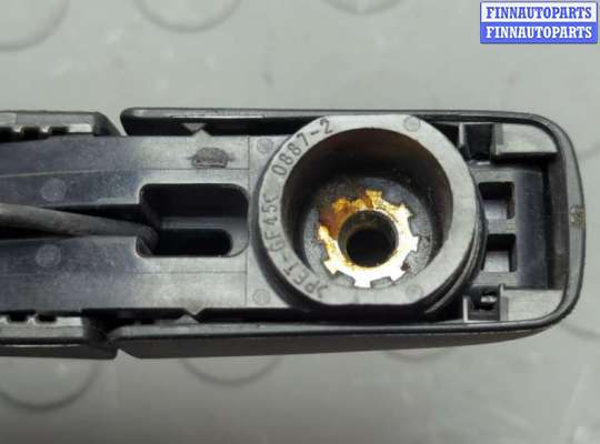 купить Щеткодержатель на Toyota C-HR 2016-2023