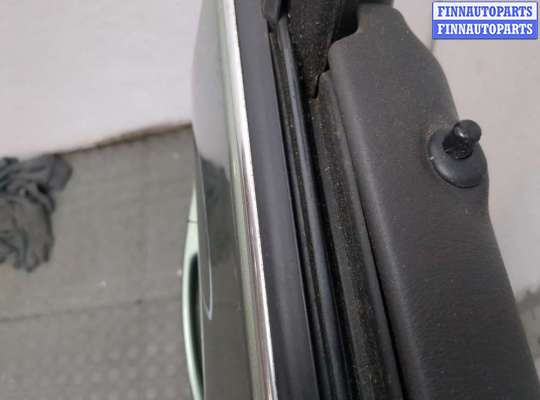 Дверь боковая