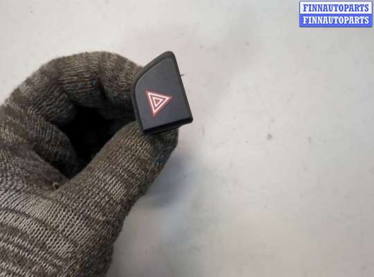 купить Кнопка аварийки на Buick Encore 2016-2022