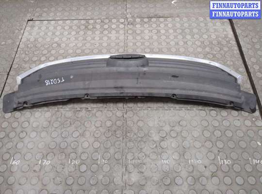 купить Решетка радиатора на Ford Kuga 2008-2012