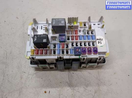 купить Блок предохранителей на Opel Insignia 2017-2022