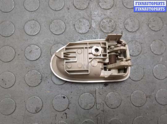 купить Ручка двери салона на Mazda MPV 1999-2006