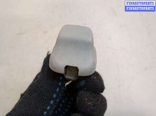 купить Кронштейн козырька солнцезащитного на Honda Element 2002-2011