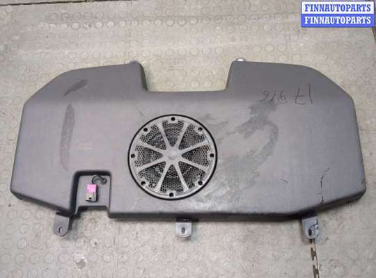 купить Сабвуфер на Volkswagen Passat 7 2010-2019 Америка