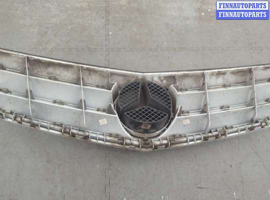 купить Эмблема на Mercedes C W204 2006-2015