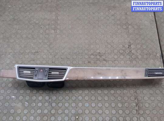 Пластик панели торпеды MB1575639 на Mercedes E W212 2009-2016
