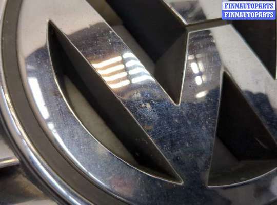 купить Решетка радиатора на Volkswagen Jetta 5 2004-2010
