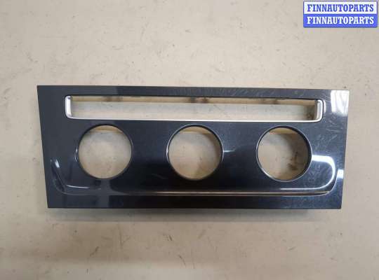 купить Рамка под переключатель отопителя на Volkswagen Golf 7 2012-2020