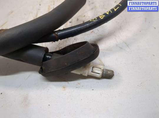 Трос ручника на Jeep Wrangler III (JK)