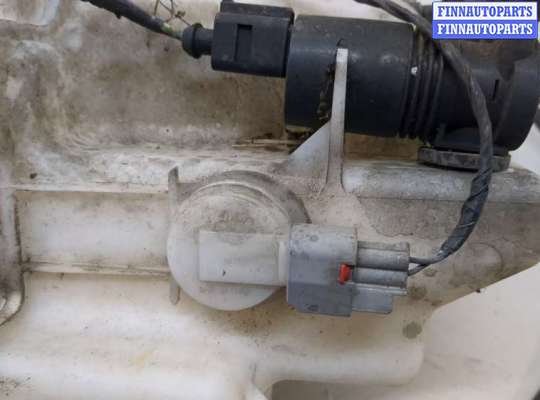 купить Бачок омывателя на Land Rover Freelander 2 2006-2014