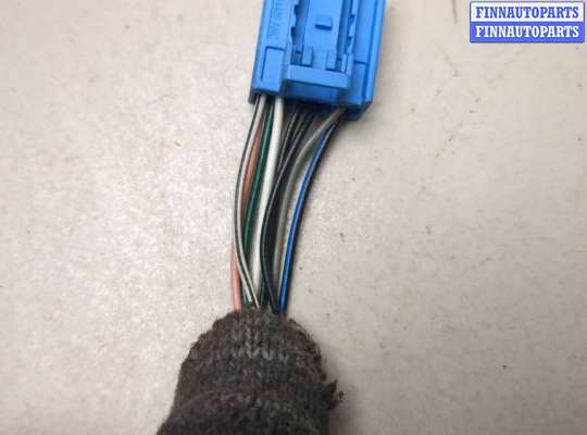 купить Зеркало боковое на Volvo V50 2004-2012