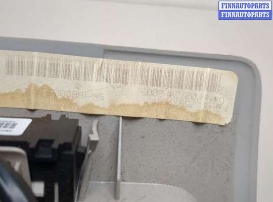 купить Фонарь салона (плафон) на Cadillac Escalade 3 2006-2014