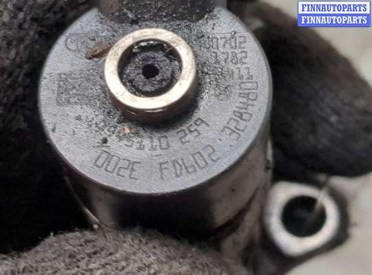 купить Форсунка топливная на Volvo V50 2004-2012