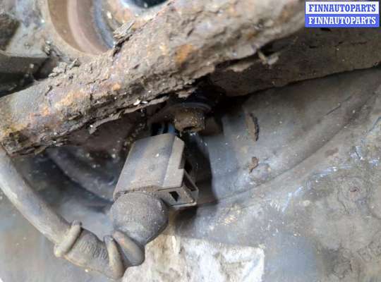купить Ступица (кулак, цапфа) на Volkswagen Touareg 2002-2007