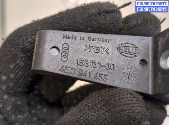 купить Кронштейн фары на Audi A8 (D3) 2002-2010