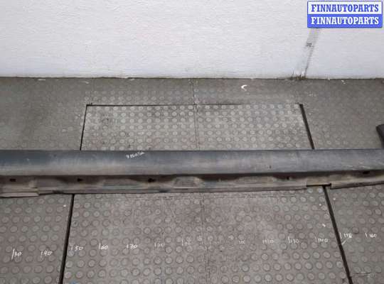 Накладка на порог VL560423 на Volvo XC70 2007-2016