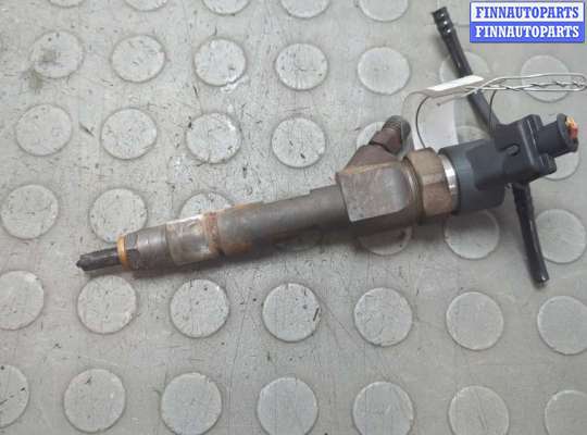 Купить Форсунка топливная на Volvo S40 / V40 1995-2004 Форсунка топливная VL530265 на Volvo S40 / V40 1995-2004