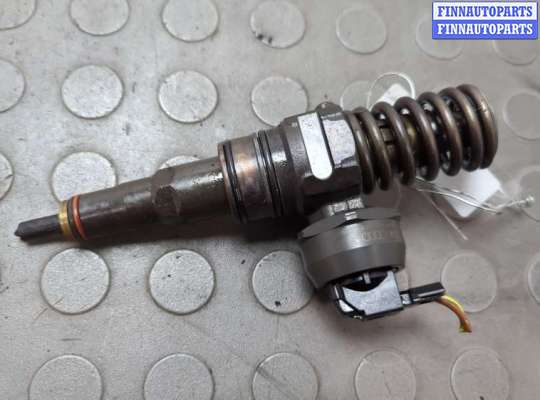 Купить Форсунка топливная на Volkswagen Passat 6 2005-2010 Форсунка топливная VG2545886 на Volkswagen Passat 6 2005-2010