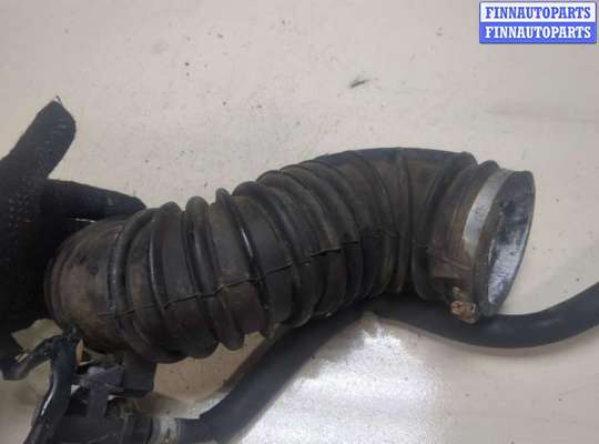 купить Патрубок корпуса воздушного фильтра на Toyota Avensis 2 2003-2008