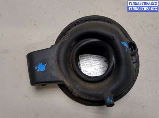 купить Лючок бензобака на Volkswagen Tiguan 2007-2011