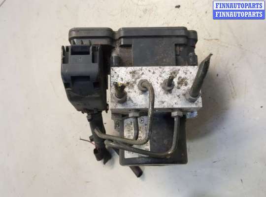 Блок ABS на Mercedes-Benz C (W204)