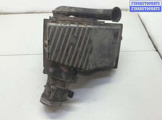 купить Измеритель потока воздуха (расходомер) на Volkswagen Passat 4 1993-1997