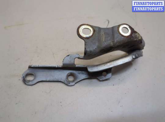 Петля капота