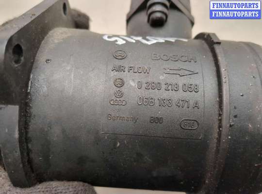 купить Измеритель потока воздуха (расходомер) на Audi A4 (B7) 2004-2009