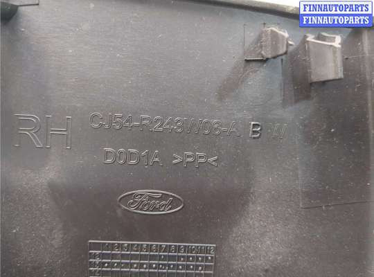 купить Обшивка центральной стойки на Ford Kuga 2012-2016