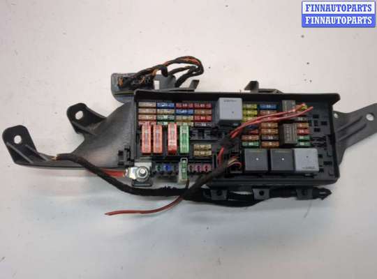 Купить Блок предохранителей на Mercedes GL X164 2006-2012 Блок предохранителей MB1682612 на Mercedes GL X164 2006-2012