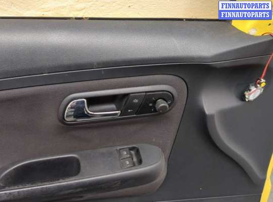 Дверь боковая на SEAT Ibiza III (6L1)