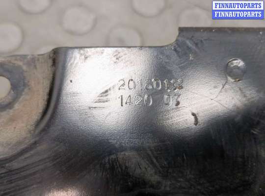 Планка телевизора верхняя на Hyundai Sonata VII (LF)