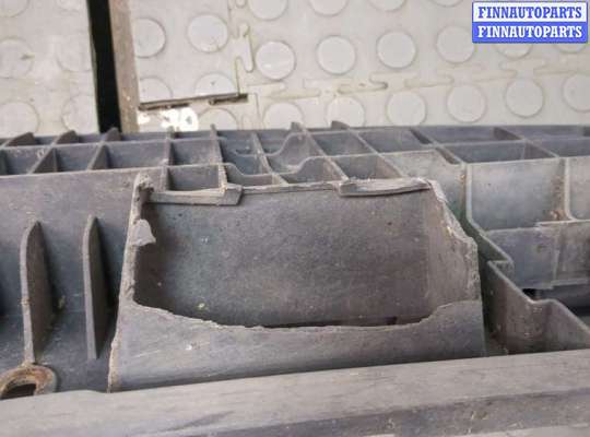 купить Кронштейн подножки на Mercedes GL X166 2012-2016